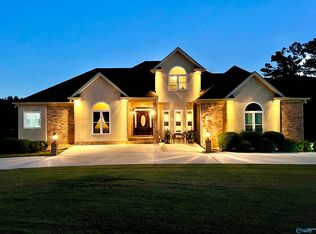 110 Camp Ground Rd, Brownsboro, AL 35741