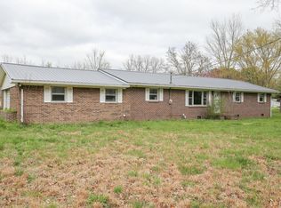166 Bains Rd, Hillsboro, TN 37342