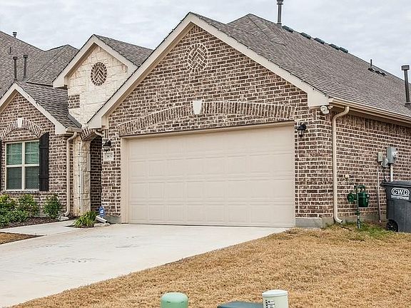 3rd image of 3437 Palm Lake Dr
