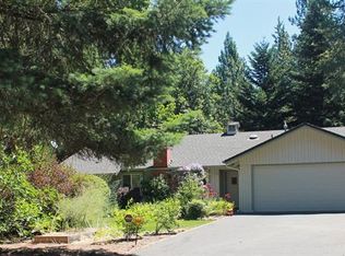 131 Rogue Manor Pl, Grants Pass, OR