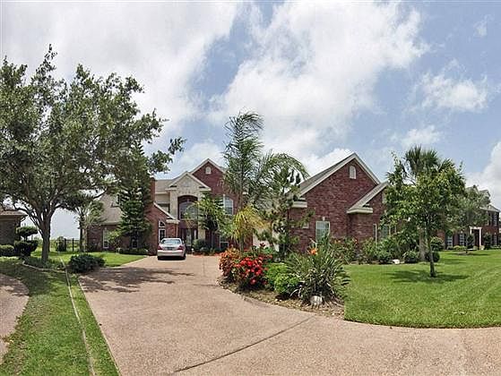 1st image of 8201 Campodolcino Dr