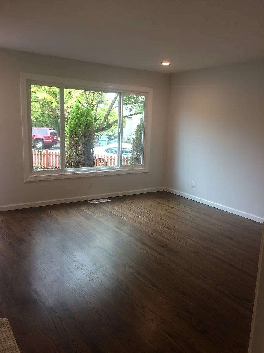 1219 Kaehler St photo 1