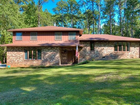 2nd image of 19 Plantation Hills Dr