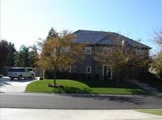 15101 Vista Grande Dr, Bakersfield, CA 93306