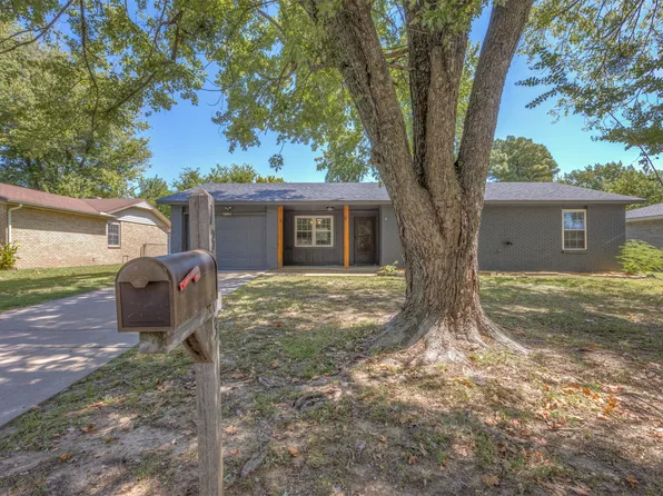 13663 S 286th East Ave, Coweta, OK 74429