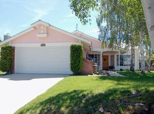 27810 Dexter Dr, Santa Clarita, CA 91350