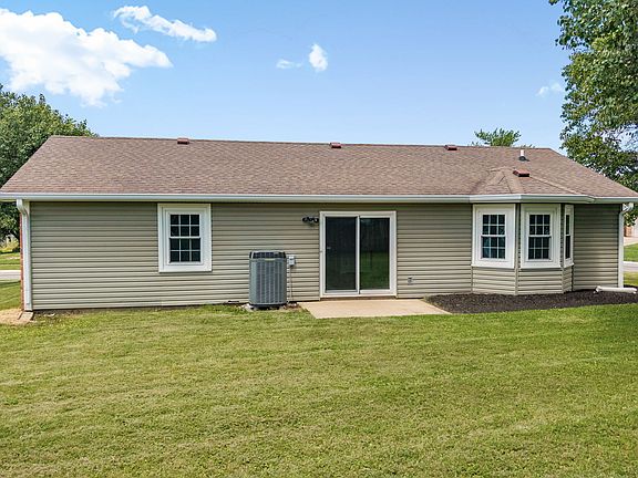 5th image of 997 Golden Pond Ct