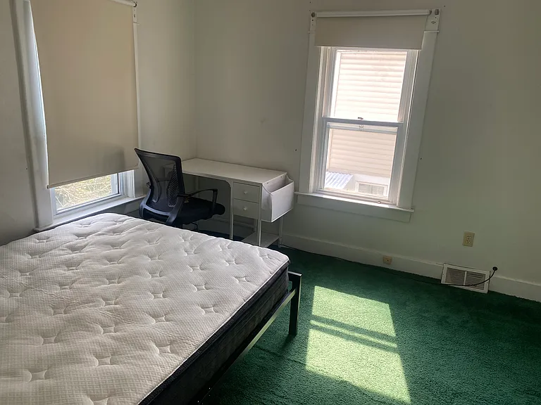 112 Grand Ave — Photo 3