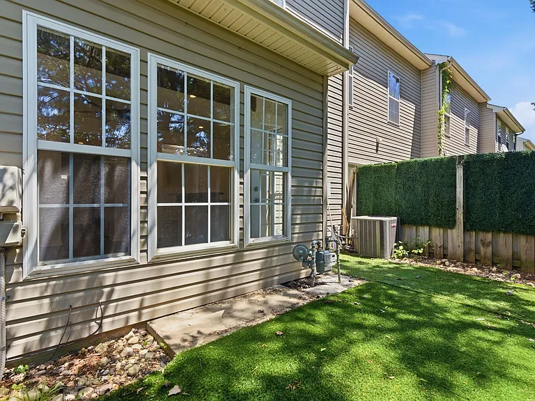 3401 Anderson Rd #4 — Photo 48