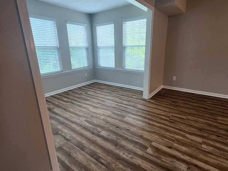 8549 Hopkins Cir #H — Photo 19