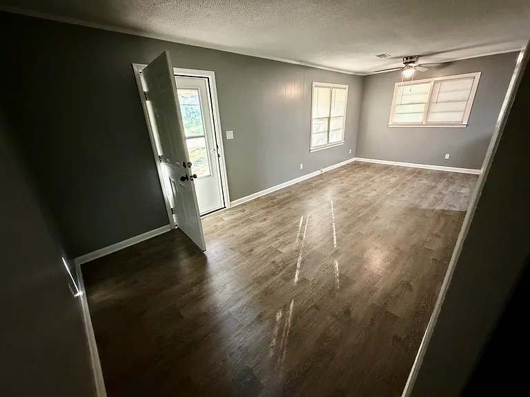 494 Seawright St — Photo 14
