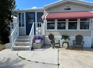 183 Crown Point Dr, Nokomis, FL 34275