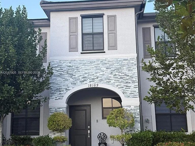 18109 SW 147th Ct — Photo 15