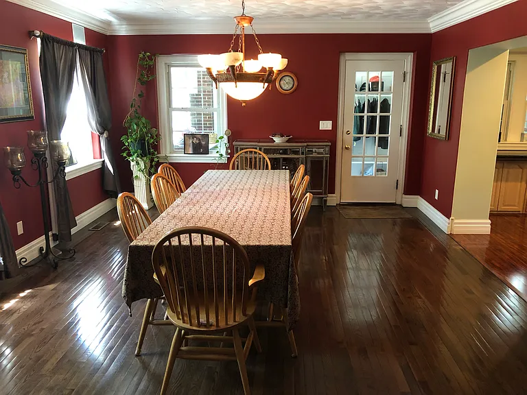 5951 Som Center Rd — Photo 36