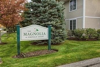 2nd image of 1124 Emerald Ct #1124