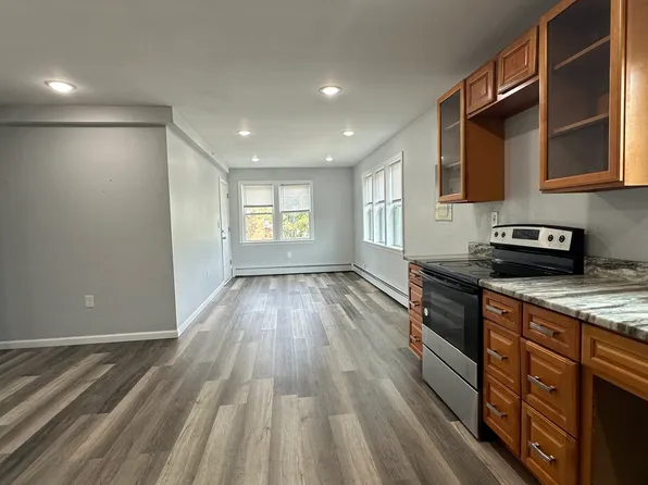 178 Martin St #3, Hartford, CT 06120