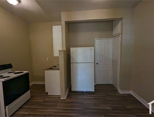 4th image of 3615 Alberta St APT 1S