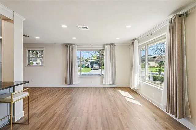 444 Beverly Garden Dr — Photo 14