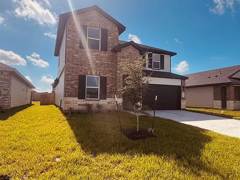 3019 Holland Lakes Dr S — Photo 3
