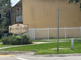 13700 SW 62nd St, Miami, FL