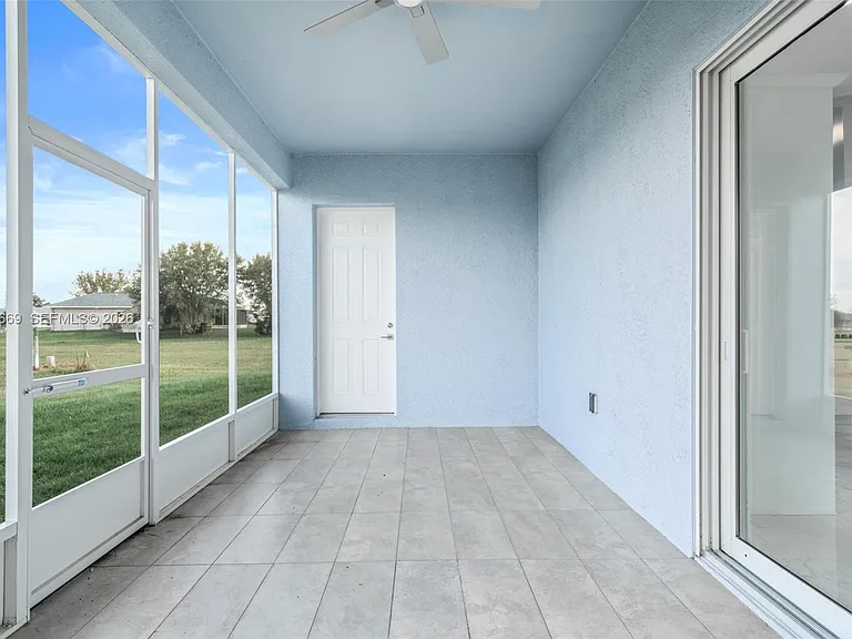 1025 Greenway Ter — Photo 32