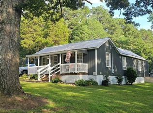559 Donahoo Rd SE, Silver Creek, GA 30173