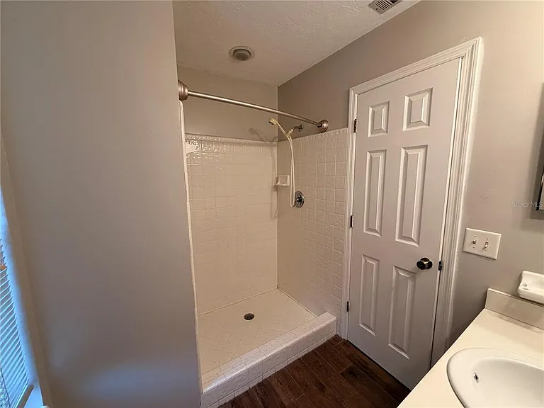 439 NW 50th Blvd — Photo 24
