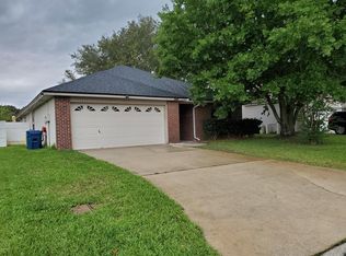 1058 Waterfall Dr, Jacksonville, FL 32225