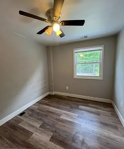 1646 Wadsworth Way — Photo 8