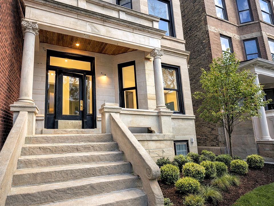 2nd image of 3653 N Magnolia Ave APT 3