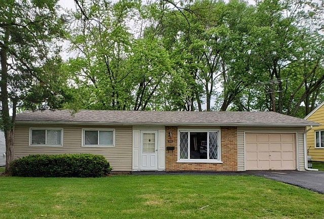 1st image of 15131 Huntington Ct