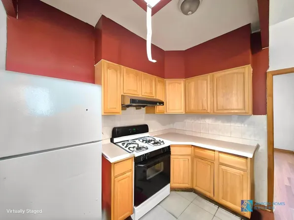 4916 4th Avenue image 1 of 13