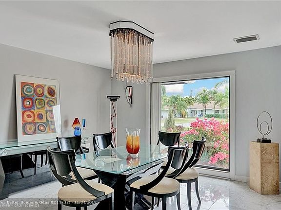 2nd image of 3105 Estates Dr