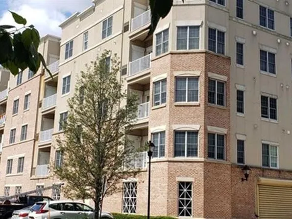 1301 Windsor Park Ct #32, Englewood, NJ 07631