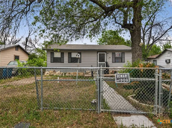 1840 Katy St, New Braunfels, TX 78130