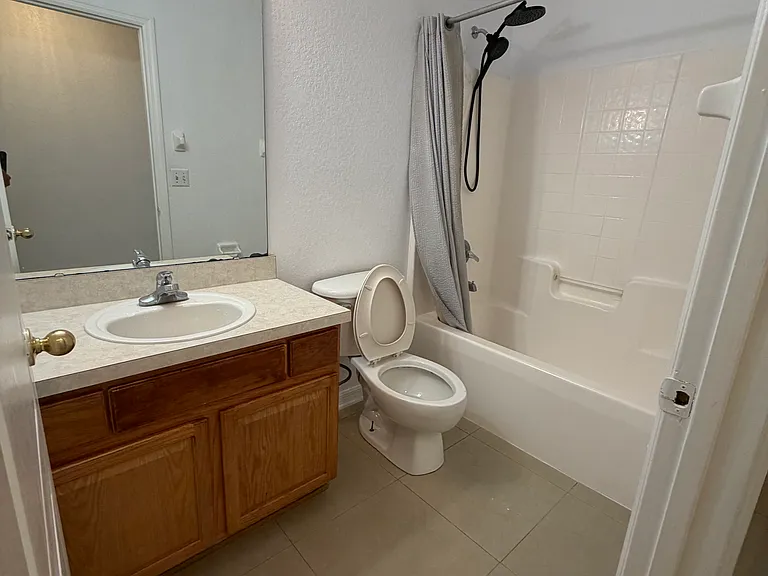 6759 Krenson Oaks Cir — Photo 17