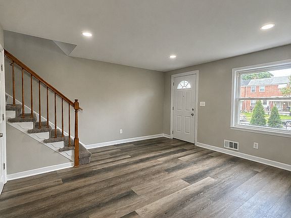 3rd image of 2138 Firethorn Rd