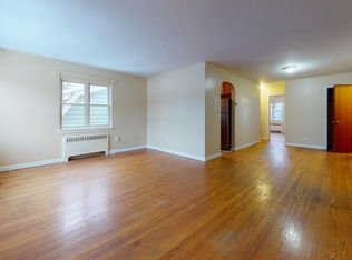 31 Parkwood St APT 5, Albany, NY 12208