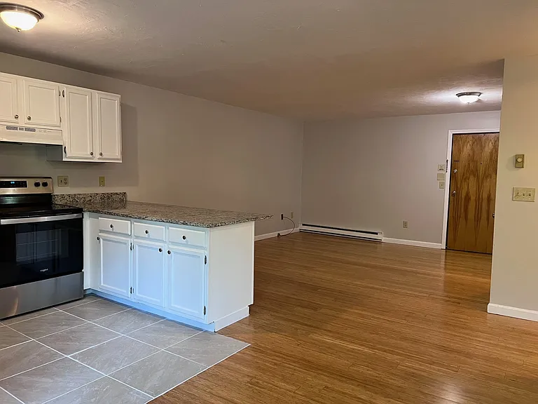 70 Edgeworth St #16 — Photo 9