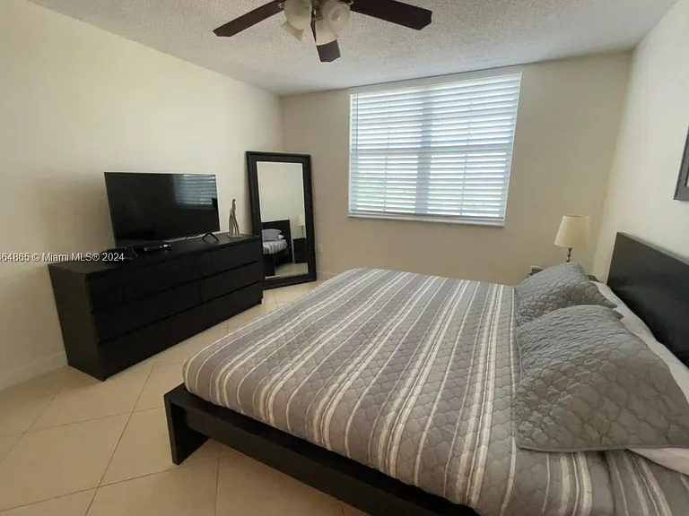 19601 E Country Club Dr #7501 — Photo 11