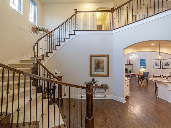 4th image of 721 Ontzlake Dr