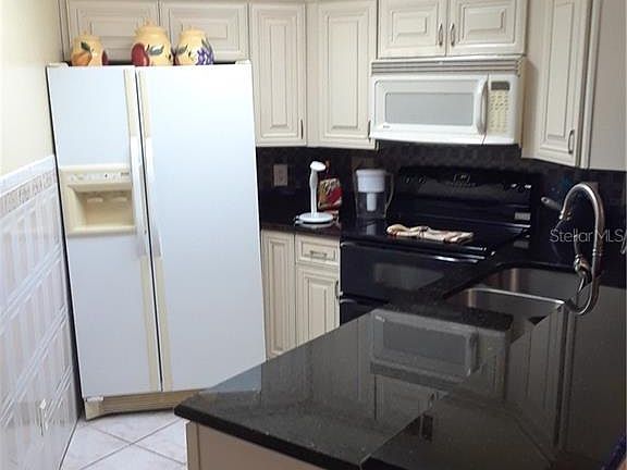 5th image of 3900 Southpointe Dr Unit 101