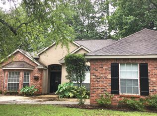 1268 Sycamore Pl, Mandeville, LA 70448