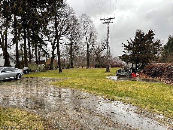 5th image of 500 Sherman St
