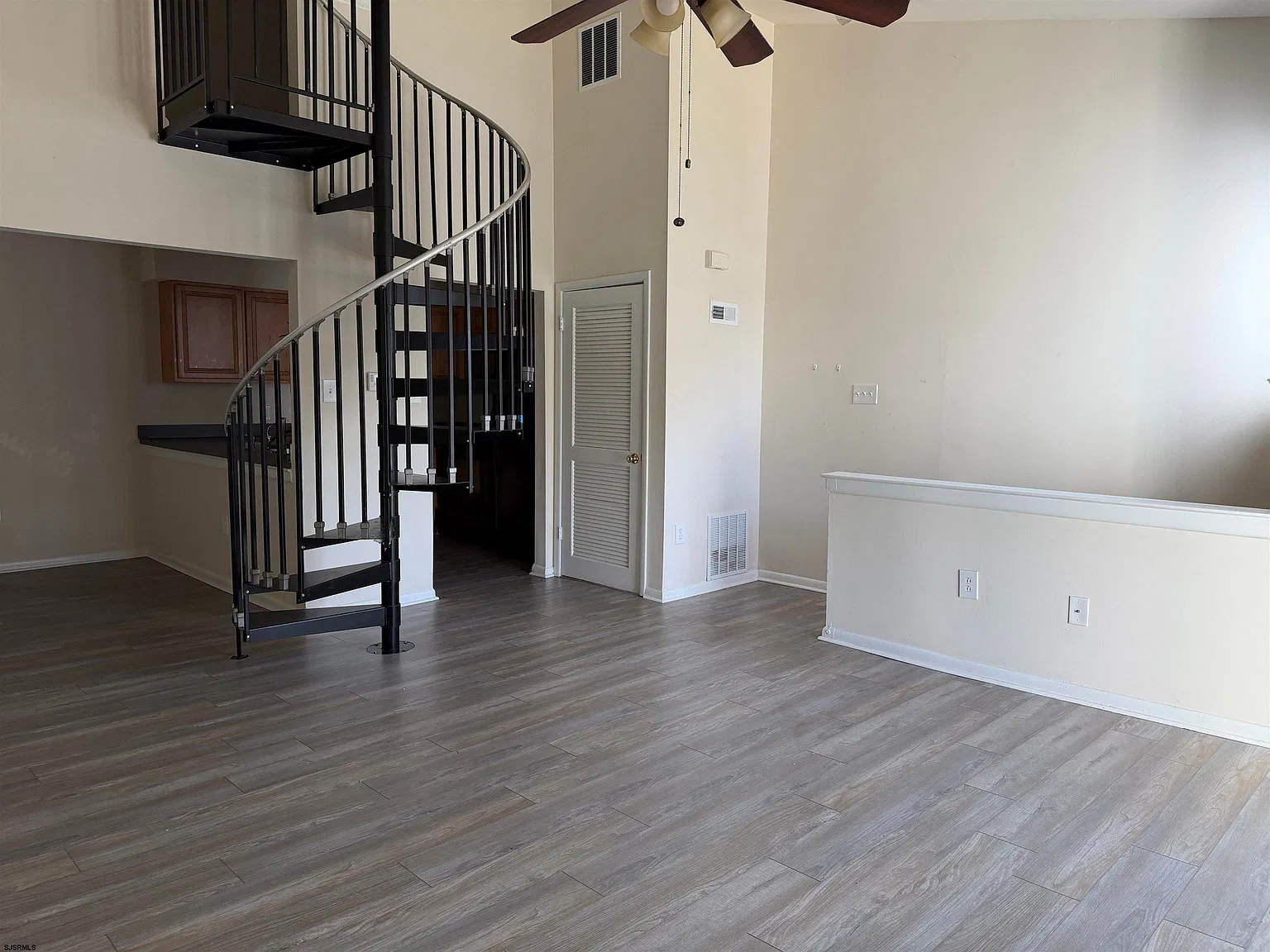 2 bed, 2.0 bath, $2,200 — Photo 4