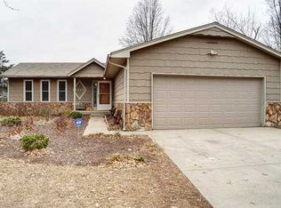 1519 E Maple St, Derby, KS 67037