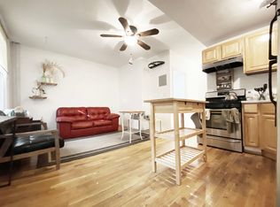 81 Greenpoint Ave #2H, Brooklyn, NY 11222