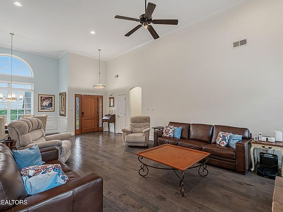 5th image of 12025 Poplar Meadow Ln