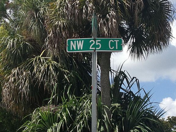 5th image of 8891 NW 25th Ct