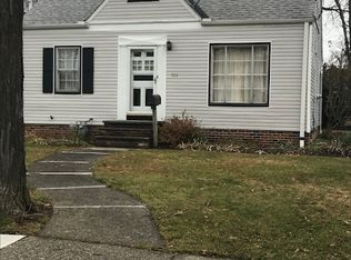511 Fairway Blvd, Willowick, OH 44095